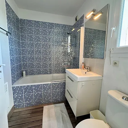 Bleu Prestige - Penthouse Vue -terrasse -plage 100m -cap D'agde - Histoire De Cles * Agde